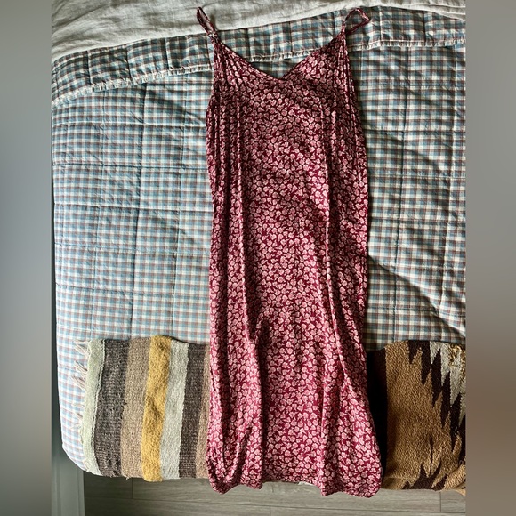 Billabong Silky Slip Dress - Picture 1 of 3